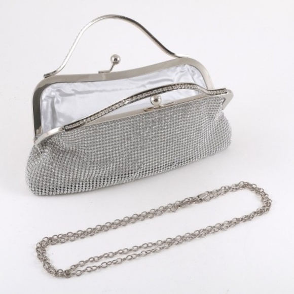 Wedding White - Picture 3 of 4